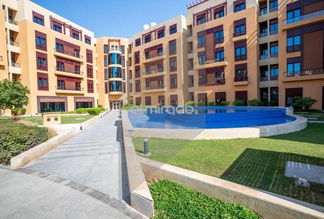 61788106 - Property Main Image