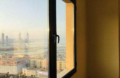 Apartment - 2 Bedrooms - 2 Bathrooms for rent in West Porto Drive - Porto Arabia - The Pearl Island - Doha