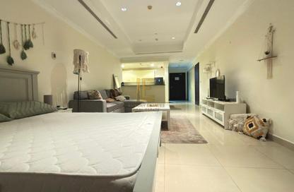 Apartment - Studio - 1 Bathroom for sale in East Porto Drive - Porto Arabia - The Pearl Island - Doha Apartment - Studio - 1 Bathroom for sale in East Porto Drive - Porto Arabia - The Pearl Island - Doha