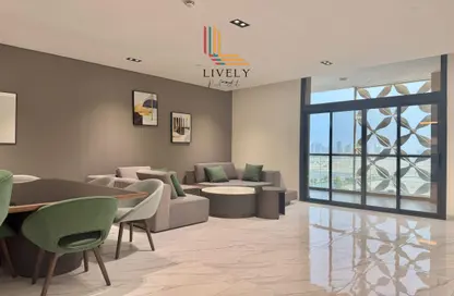 Apartment - 2 Bedrooms - 3 Bathrooms for rent in Boulevard View - Yasmeen City - Lusail