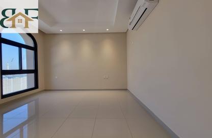 Apartment - 2 Bedrooms - 3 Bathrooms for rent in Old Airport Road - Old Airport Road - Doha