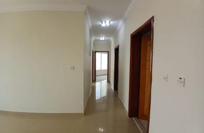 Apartment - 2 Bedrooms - 1 Bathroom for rent in Al Sadd - Al Sadd - Doha