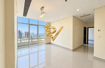 Apartment - 2 Bedrooms - 2 Bathrooms for rent in Lusail Marina Heights - Marina District - Lusail