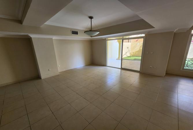 1028204 - Property Image 3