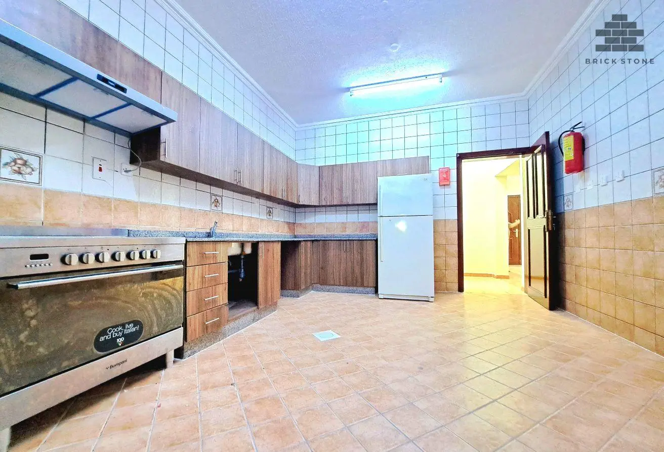 64273048 - Property Main Image