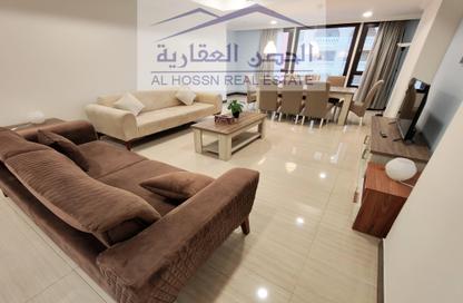 Apartment - 1 Bedroom - 2 Bathrooms for rent in Tuscan Tower - Porto Arabia - The Pearl Island - Doha