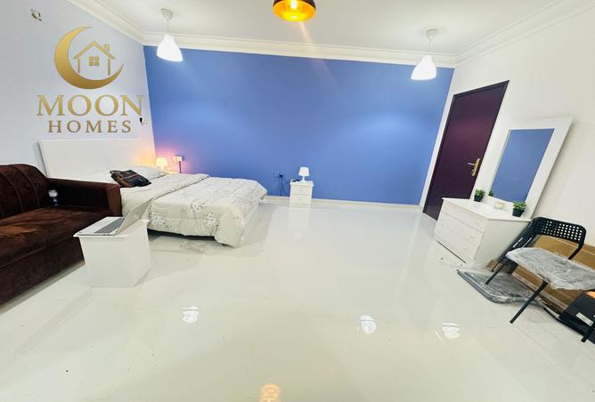 973879 - Property Image 2