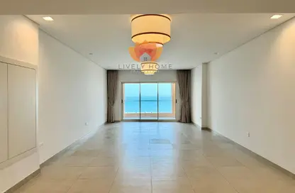 Apartment - 2 Bedrooms - 4 Bathrooms for rent in Al Mutahidah Tower - Viva Bahriyah - The Pearl Island - Doha Apartment - 2 Bedrooms - 4 Bathrooms for rent in Al Mutahidah Tower - Viva Bahriyah - The Pearl Island - Doha