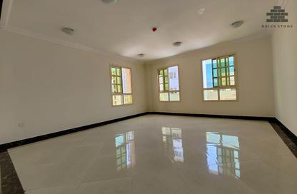 Apartment - 3 Bedrooms - 3 Bathrooms for rent in Muntazah 7 - Al Muntazah - Doha