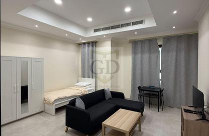 Apartment - Studio - 1 for rent in Al Duhail - Al Duhail - Doha
