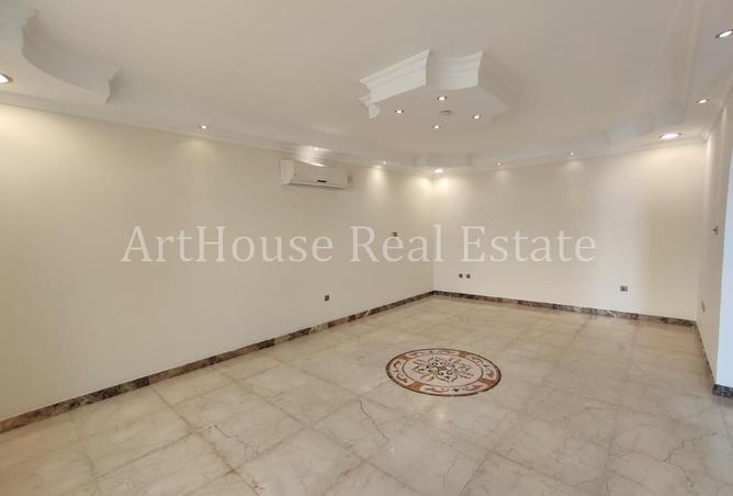 1022988 - Property Image 2