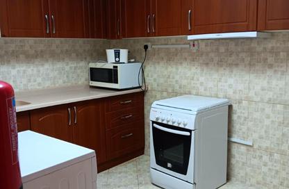 Apartment - 2 Bedrooms - 2 Bathrooms for rent in Al Sadd Road - Al Sadd - Doha