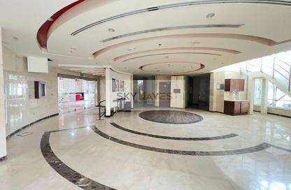 Retail - Studio - 1 Bathroom for rent in Al Sadd Road - Al Sadd - Doha