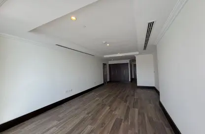 Apartment - 1 Bedroom - 2 Bathrooms for rent in Viva West - Viva Bahriyah - The Pearl Island - Doha