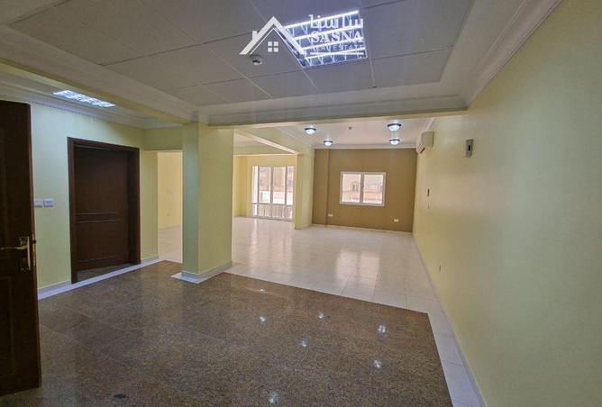 55226739 - Property Main Image