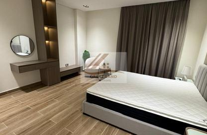 Apartment - 1 Bedroom - 2 Bathrooms for rent in Yasmeen City - Lusail
