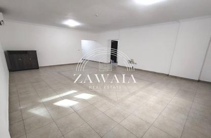 Apartment - 2 Bedrooms - 2 Bathrooms for rent in Al Sadd Road - Al Sadd - Doha