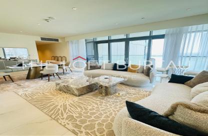 Apartment - 1 Bedroom - 2 Bathrooms for sale in Seef Lusail Tower 1 - Seef Lusail - Lusail City - Lusail