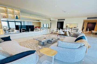 Apartment - 1 Bedroom - 2 Bathrooms for sale in Seef Lusail Tower 1 - Seef Lusail - Lusail City - Lusail
