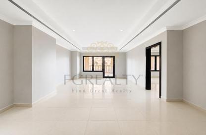 Apartment - 1 - 2 for sale in West Porto Drive - Porto Arabia - The Pearl Island - Doha