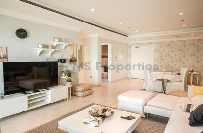 Apartment - 2 Bedrooms - 3 Bathrooms for sale in West Porto Drive - Porto Arabia - The Pearl Island - Doha