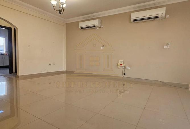 57677483 - Property Image 2