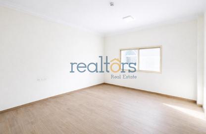 Apartment - 2 Bedrooms - 3 Bathrooms for rent in Al Zubair Bakkar Street - Al Sadd - Doha
