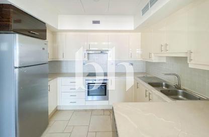 Apartment - 1 Bedroom - 2 Bathrooms for rent in Carnaval - Qanat Quartier - The Pearl Island - Doha