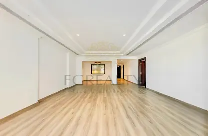 Apartment - 1 Bedroom - 2 Bathrooms for sale in West Porto Drive - Porto Arabia - The Pearl Island - Doha Apartment - 1 Bedroom - 2 Bathrooms for sale in West Porto Drive - Porto Arabia - The Pearl Island - Doha