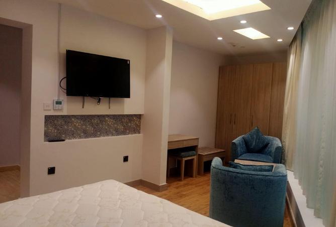 2OizjtOFUdk - Property Main Image