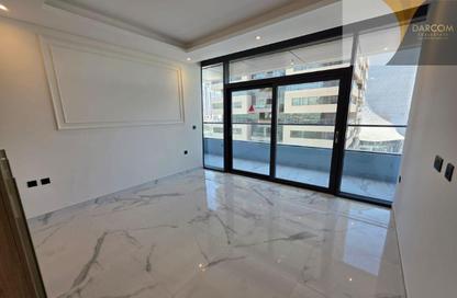 Apartment - 2 - 4 for rent in Lusail Marina Heights - Marina District - Lusail