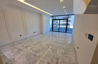 Apartment - 2 - 4 for rent in Lusail Marina Heights - Marina District - Lusail