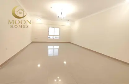 Apartment - 3 Bedrooms - 3 Bathrooms for rent in Al Mansoura - Al Mansoura - Doha