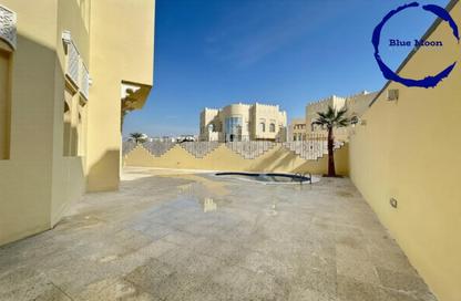 Villa - 4 Bedrooms - 5 Bathrooms for rent in West Bay Lagoon Villas - West Bay Lagoon - West Bay Lagoon - Doha