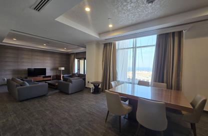 Apartment - 2 Bedrooms - 3 Bathrooms for rent in East Porto Drive - Porto Arabia - The Pearl Island - Doha