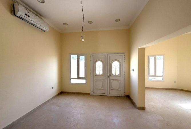 55682306 - Property Main Image