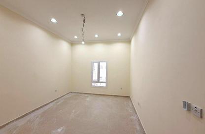Villa - 6 Bedrooms - 6 Bathrooms for rent in Al Luqta - Al Luqta - Doha