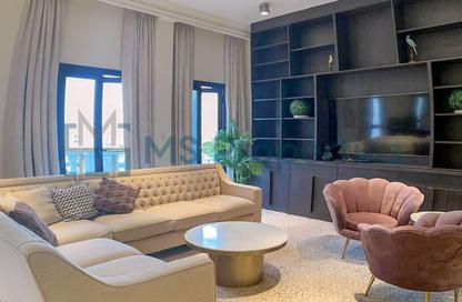 Apartment - 3 Bedrooms - 3 Bathrooms for sale in Carnaval - Qanat Quartier - The Pearl Island - Doha