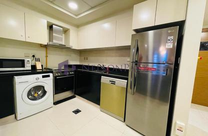 Apartment - 2 Bedrooms - 3 Bathrooms for sale in Lusail Marina Heights - Marina District - Lusail