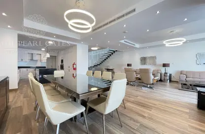 Villa - 4 Bedrooms - 5 Bathrooms for rent in Bureaux Al Asmakh - Qatar Entertainment City - Lusail