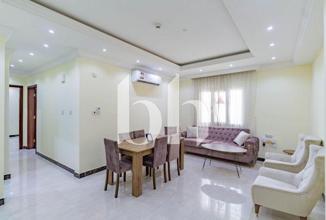 975623 - Property Image 2