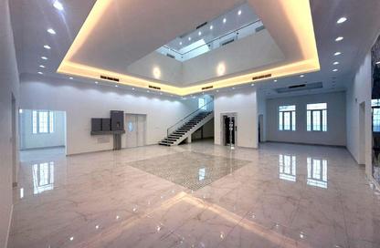 Villa - 7+ Bedrooms - 7+ Bathrooms for sale in Al Dafna - Al Dafna - Doha