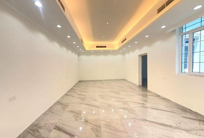 54296576 - صورة العقار 3