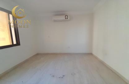 Apartment - 2 Bedrooms - 2 Bathrooms for rent in Al Mansoura - Al Mansoura - Doha