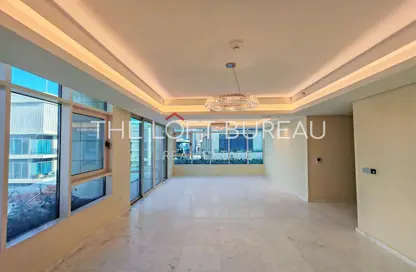 Duplex - 4 Bedrooms - 5 Bathrooms for sale in Crystal Residence - Gewan Island - The Pearl Island - Doha