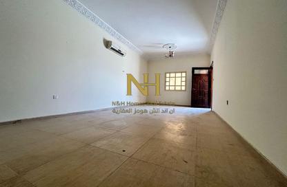 Villa - 6 Bedrooms - 7+ Bathrooms for rent in Umm Salal Ali - Umm Salal Ali - Doha