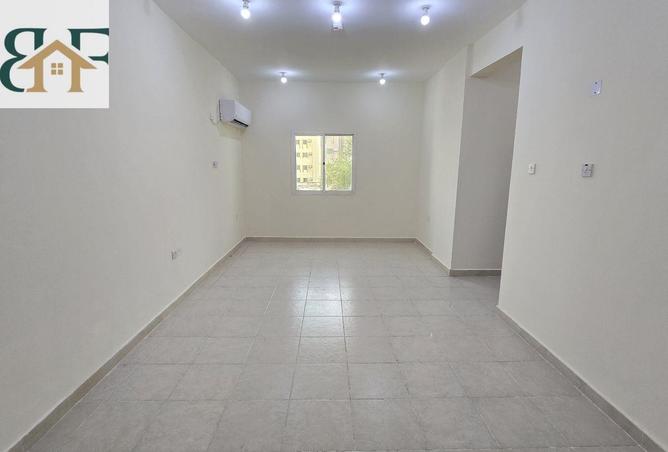 62068217 - Property Main Image