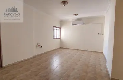 Apartment - 2 Bedrooms - 3 Bathrooms for rent in Al Muntazah Street - Al Muntazah - Doha