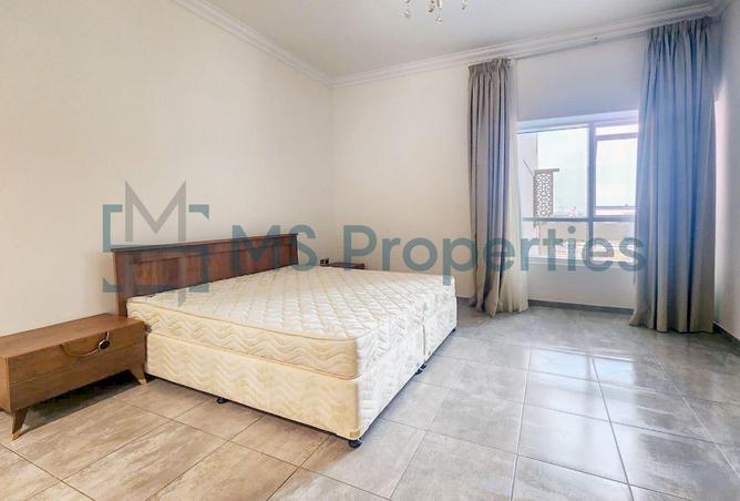54152089 - Property Image 3