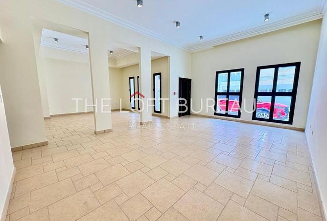 55925733 - Property Image 2